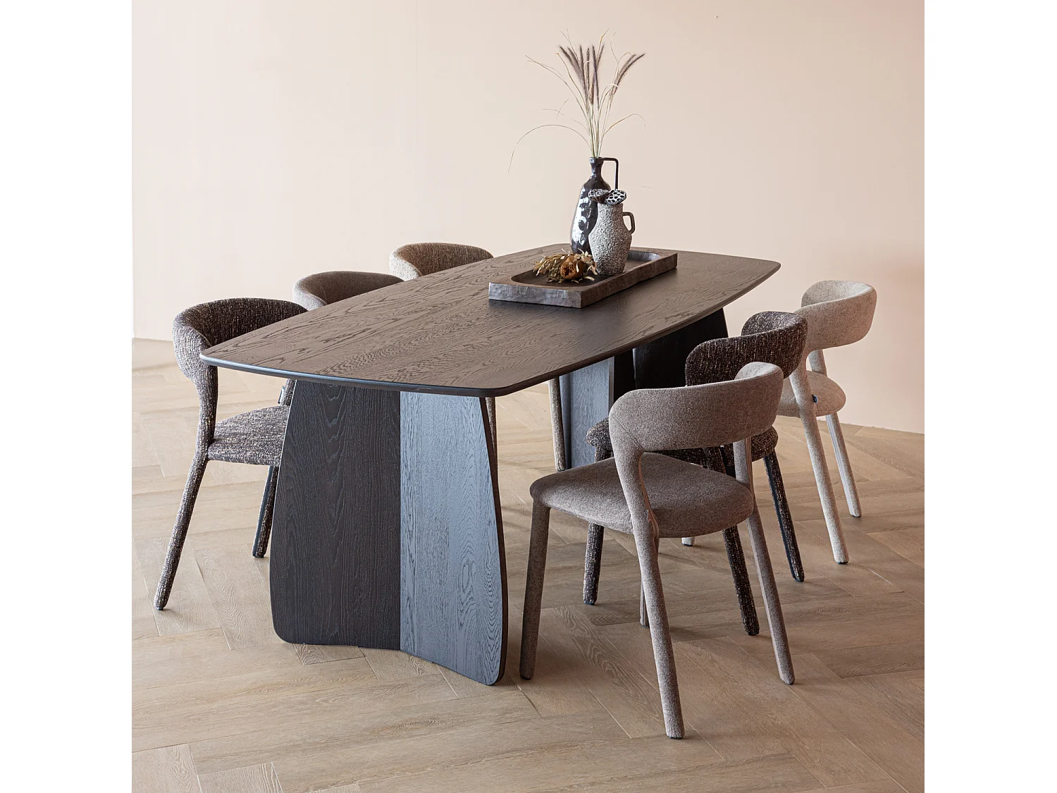 Table à manger en bois de chêne VEERE