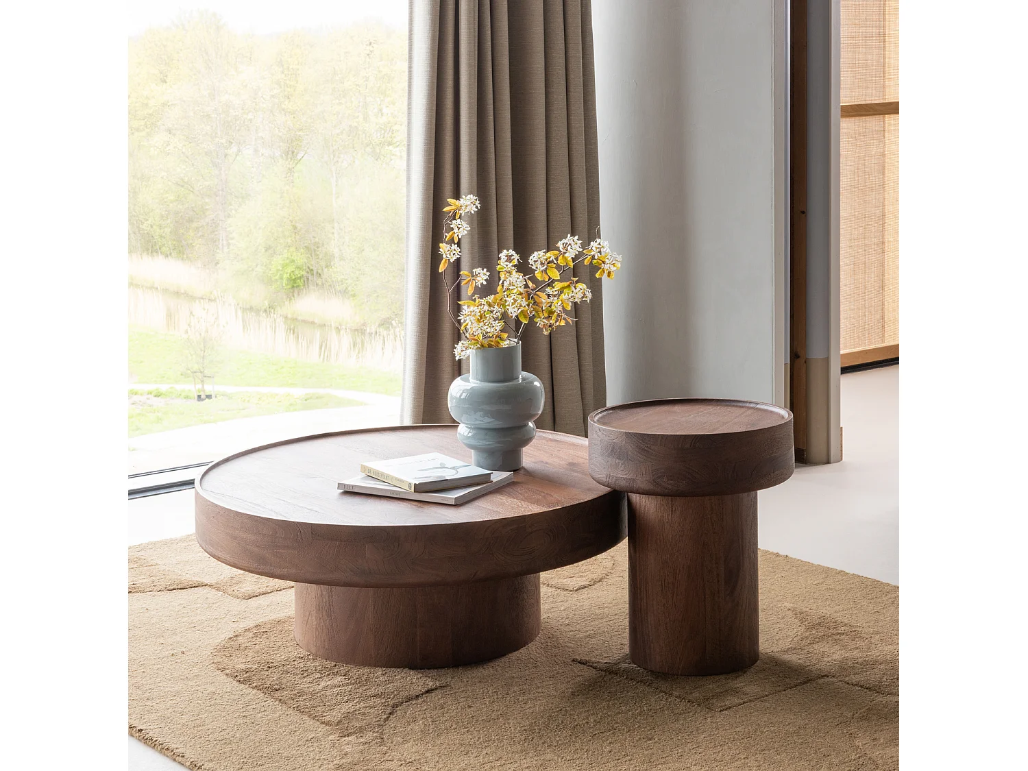 Table d’appoint en bois de manguier DARA