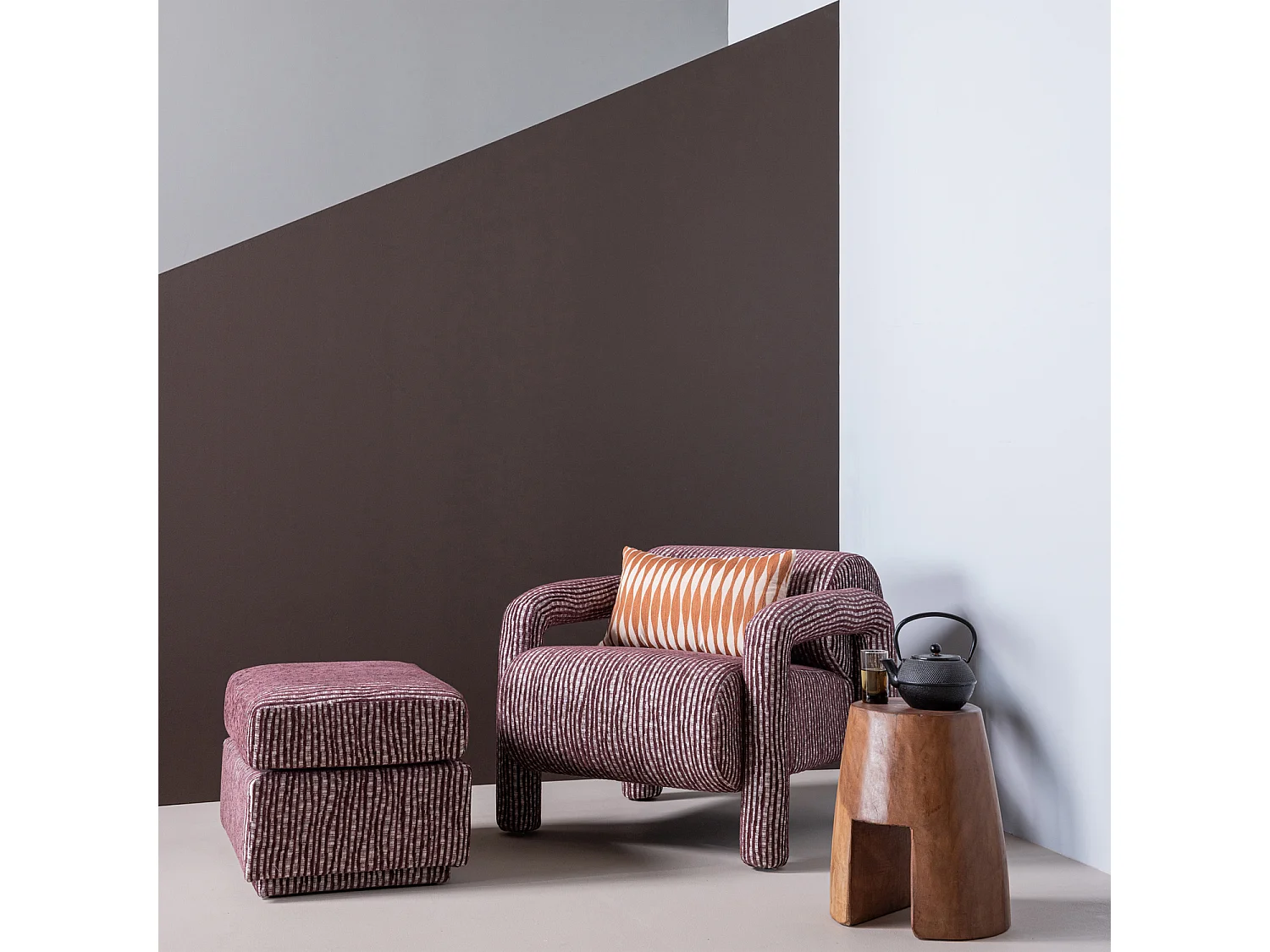 Fauteuil en tissu avec dessin LENNY