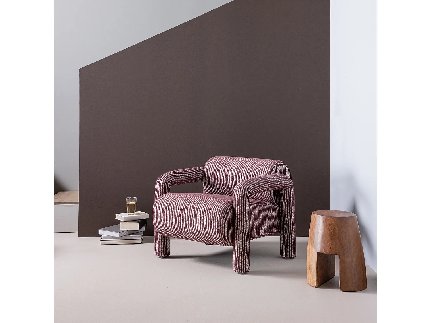 Fauteuil en tissu avec dessin LENNY