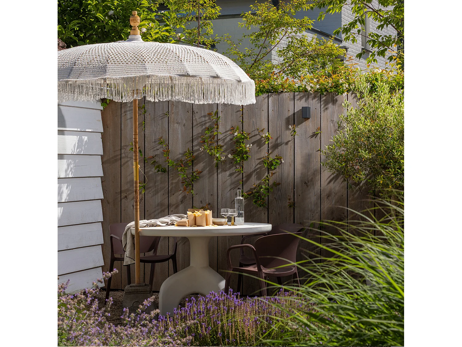 Table de jardin en polymère renforcé de fibres LUNO