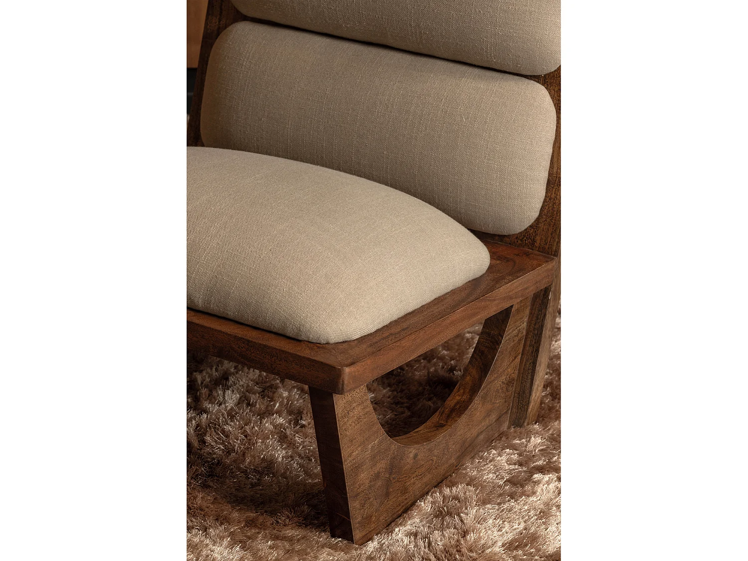 Fauteuil en bouclé et bois OPULENT
