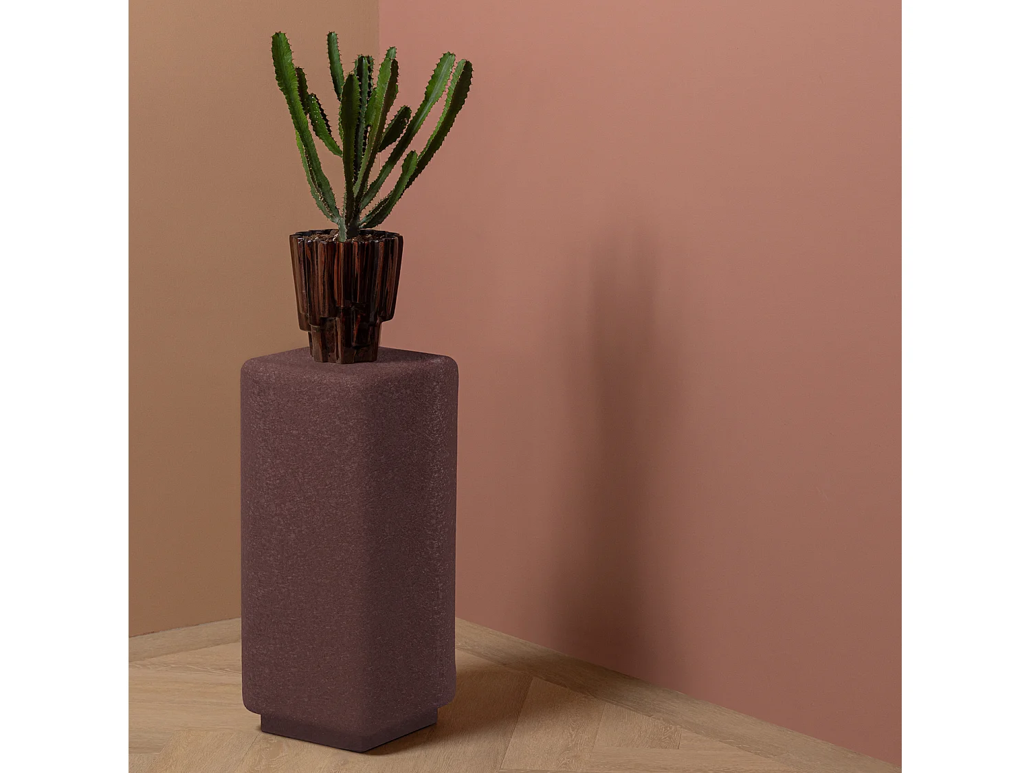 Support pour plantes en métal LUEN