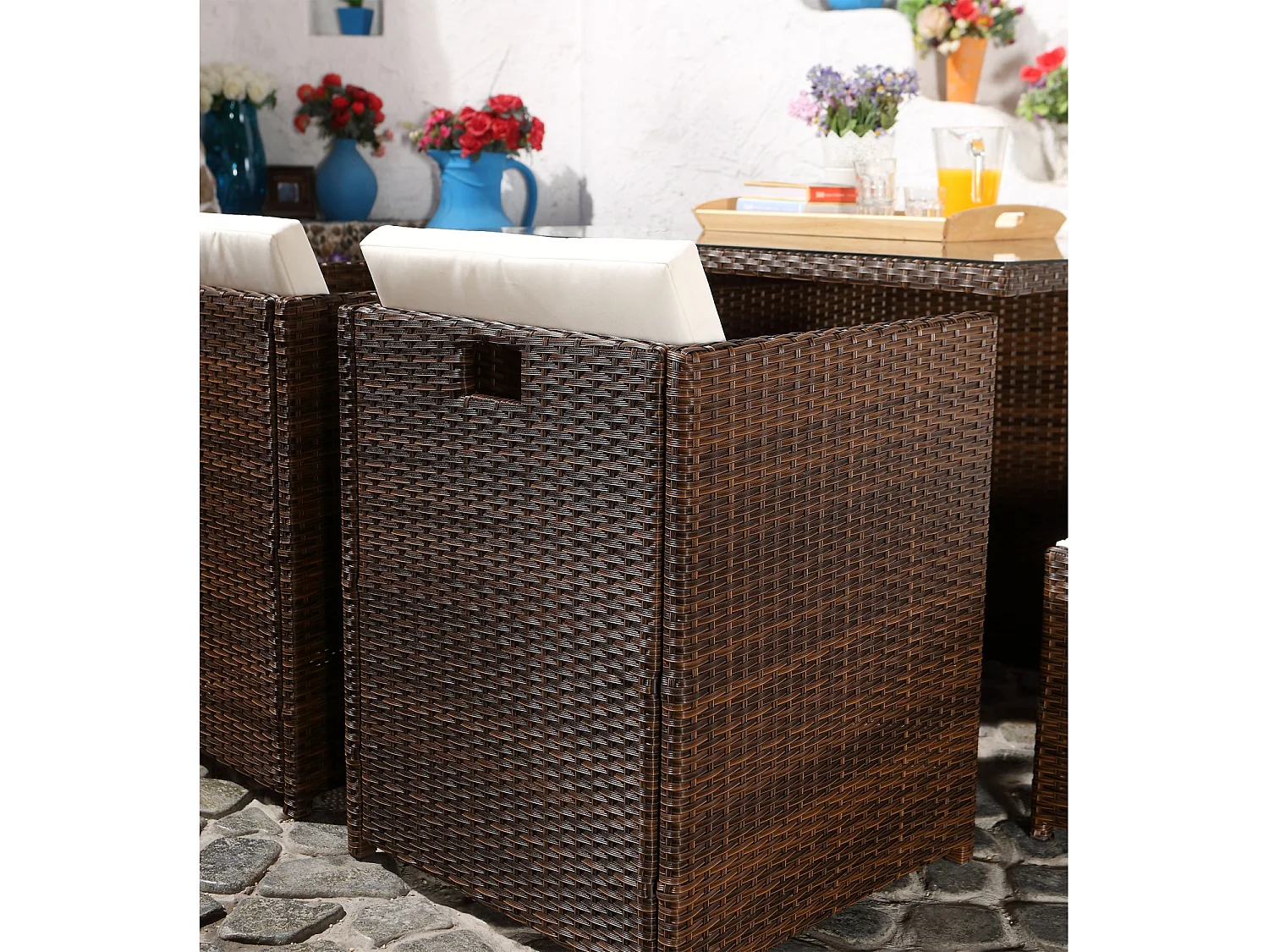 Salon de jardin 8 places marron-blanc + housse de protection MIAMI