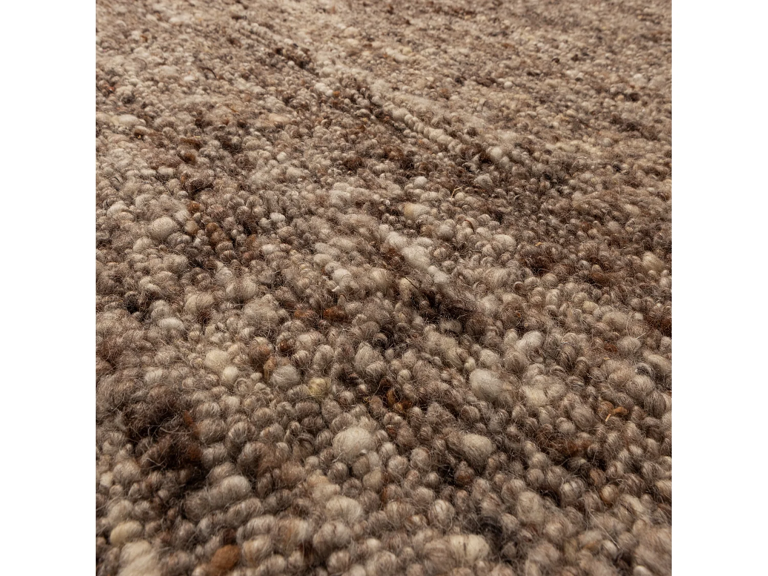 Tapis en laine melange EFIA