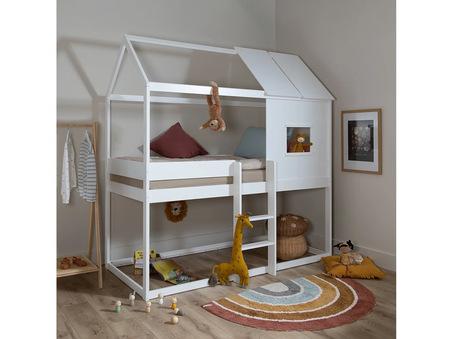 Noa & Nani Luka Treehouse Midsleeper Bed in White