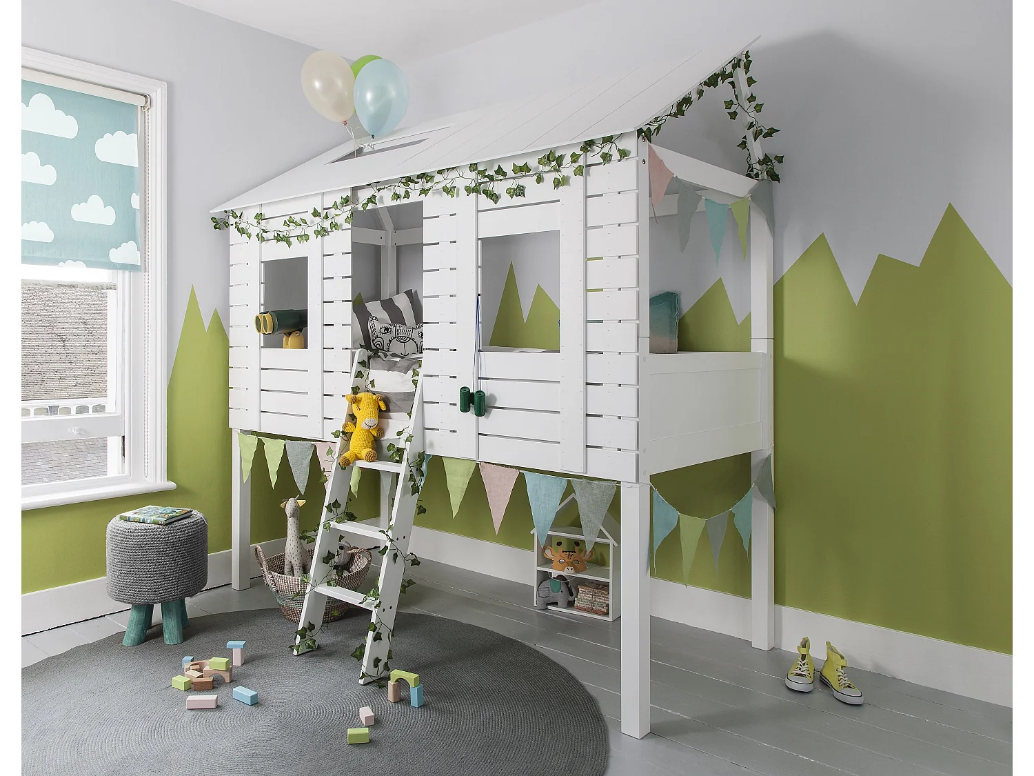 Noa & Nani Christopher Jungle Treehouse Midsleeper Bed with Canvas Windows in White