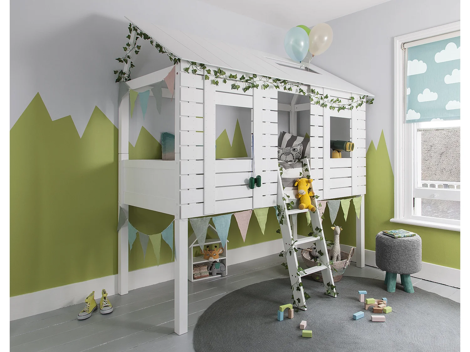 Noa & Nani Christopher Jungle Treehouse Midsleeper Bed with Canvas Windows in White