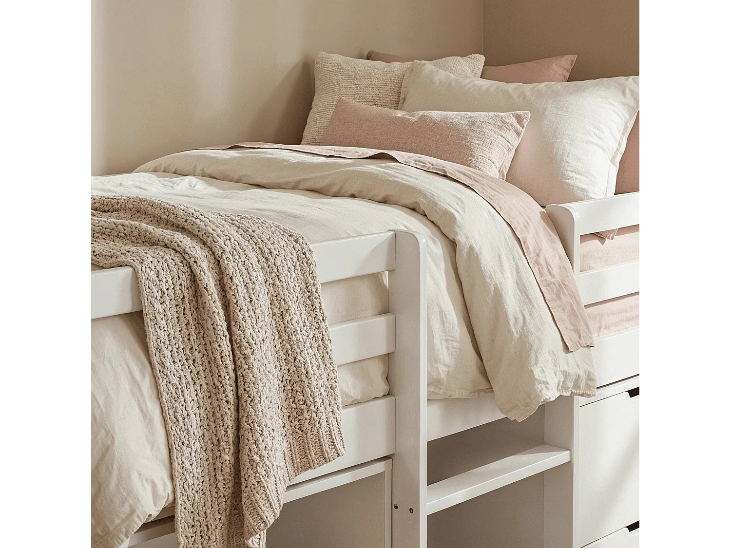 Noa & Nani Mira Sleepstation Cabin Bed Low Midsleeper with Storage in Classic White