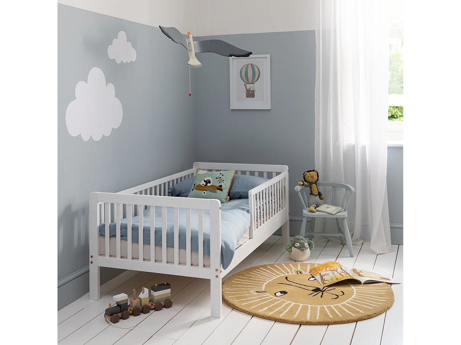 Noa & Nani Leonora Toddler Bed in White