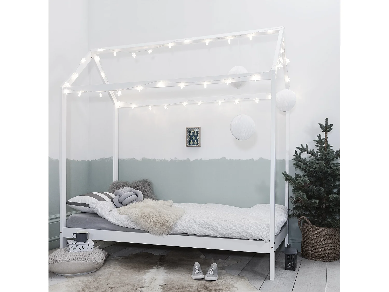 Noa & Nani Jansen Scandinavian Single Bed Frame in White