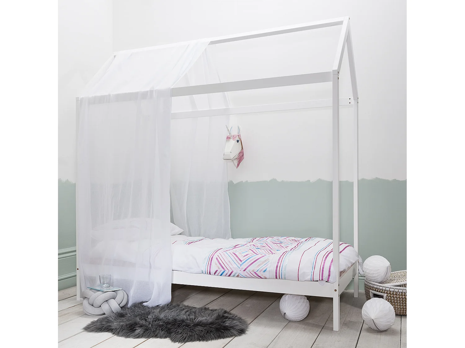 Noa & Nani Jansen Scandinavian Single Bed Frame in White