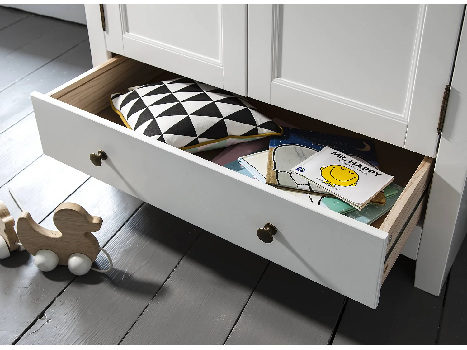 Noa & Nani Birte Wardrobe with Storage in White