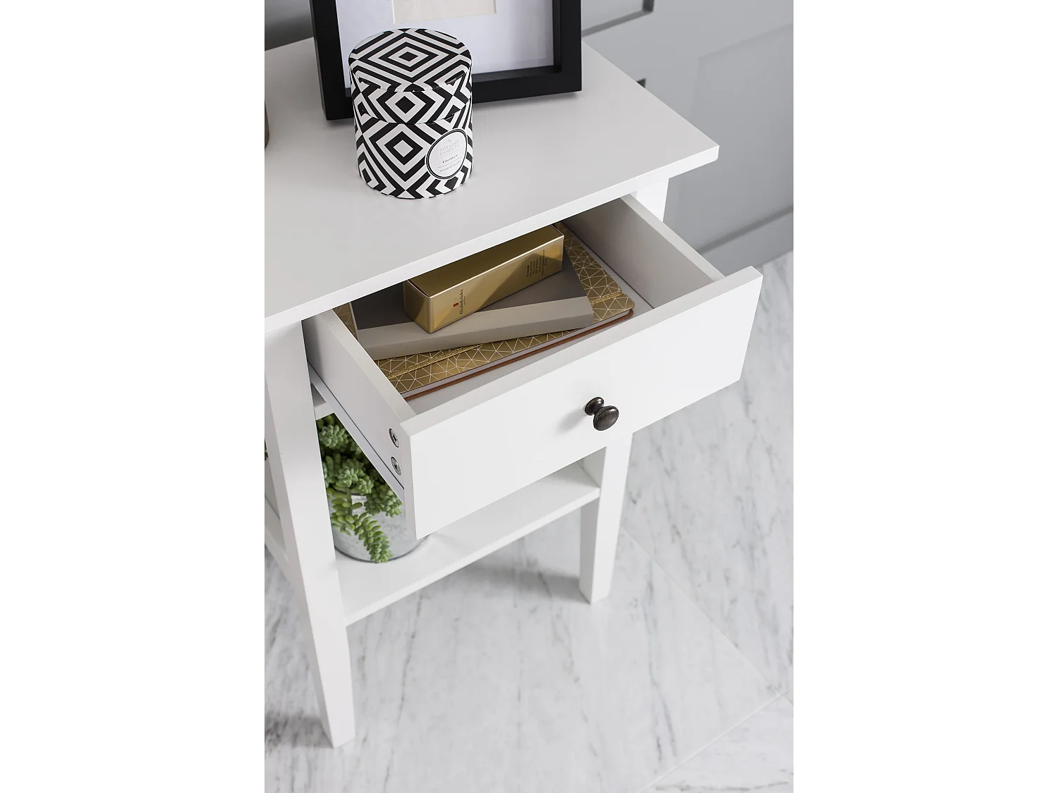 Noa & Nani Trend Bedside Cabinet with Drawer in White