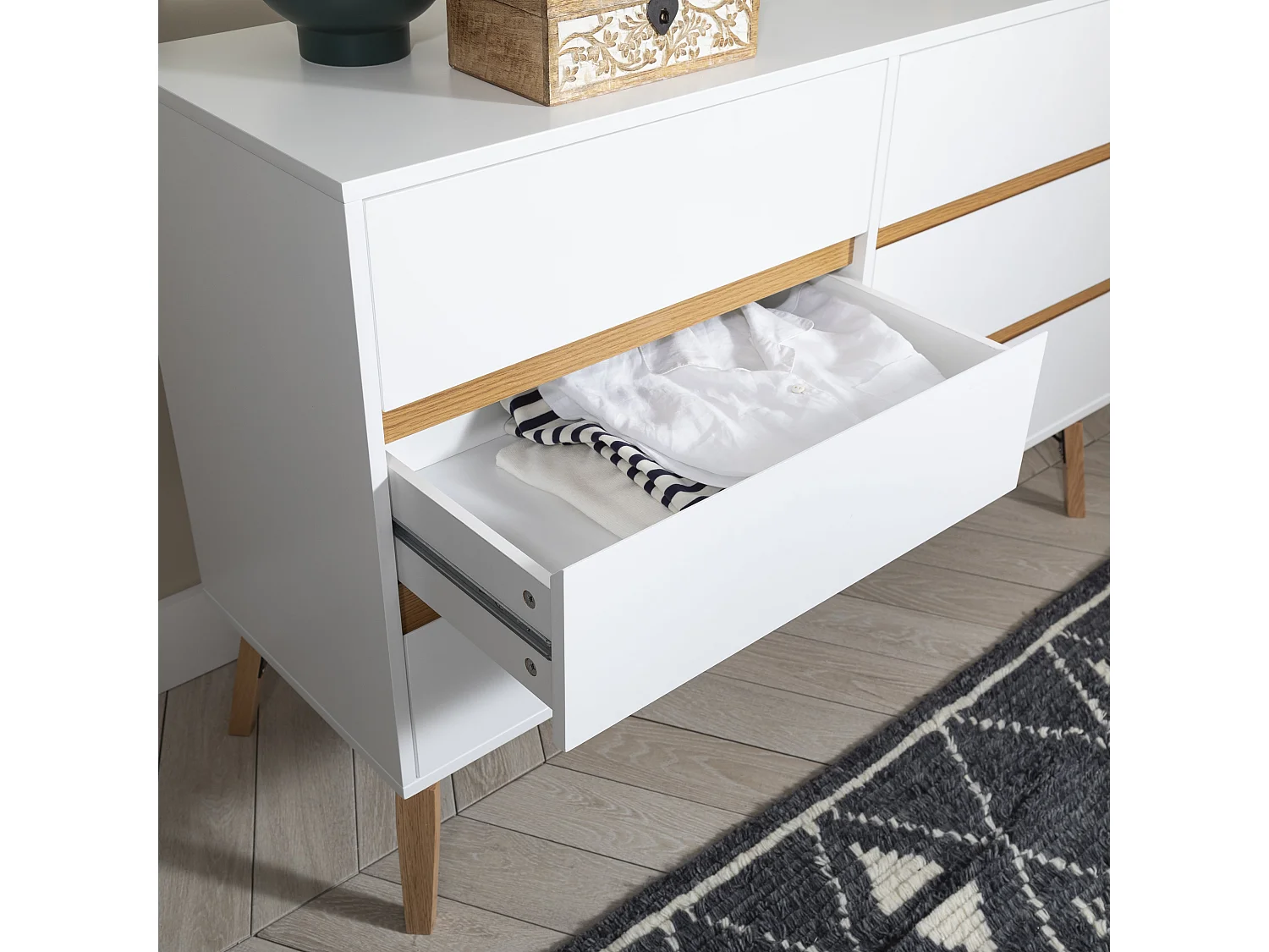 Noa & Nani Otto Chest of Drawers 6 Drawer in White