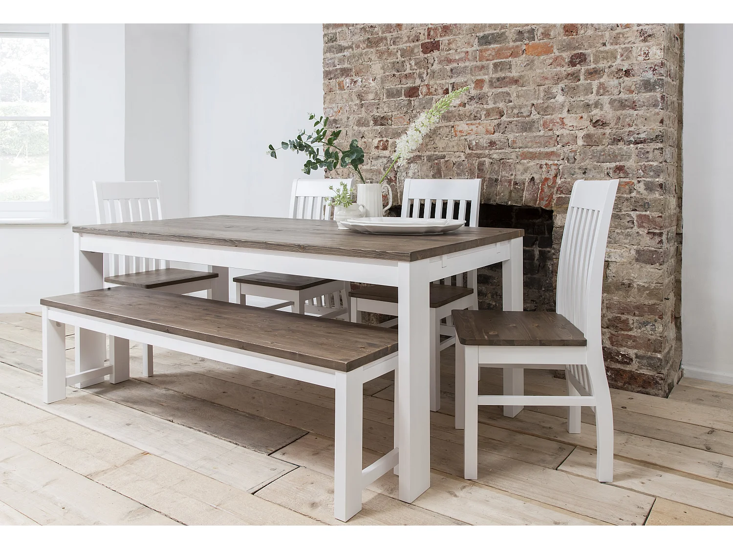 Noa & Nani Nordic Bench in White and Pine