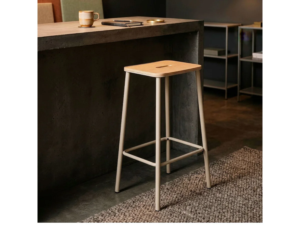 Lot de 2 tabourets de bar H65cm en bois naturel pied en métal beige - BAHIA