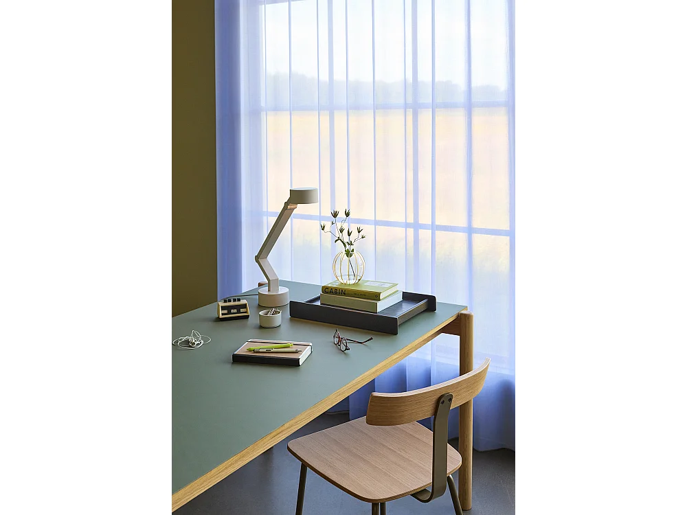 Hübsch Lampe de Table Iron Light Grey VERVE
