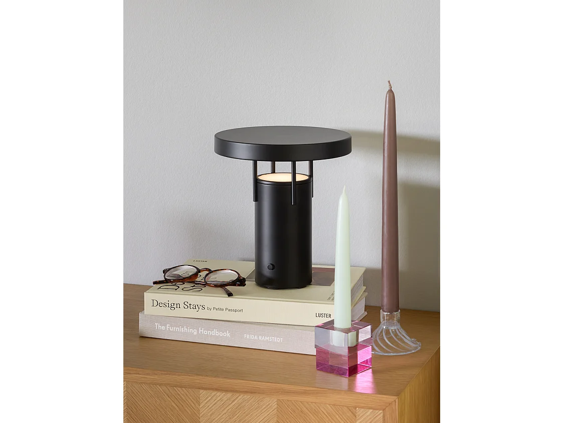 Hübsch Lampe portable Mini Acrylique Noir mat BRINGME