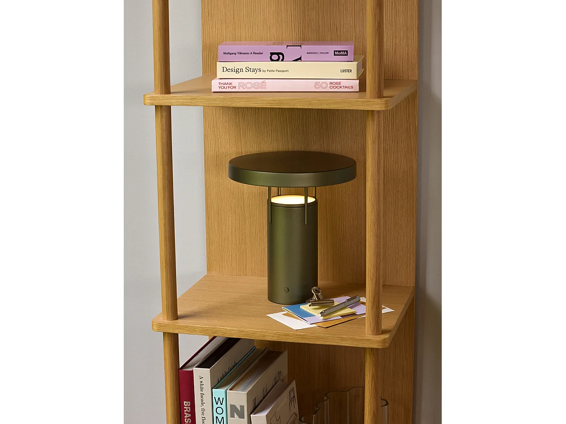 Hübsch Lampe Portable Mini Bois Vert métallique BRINGME