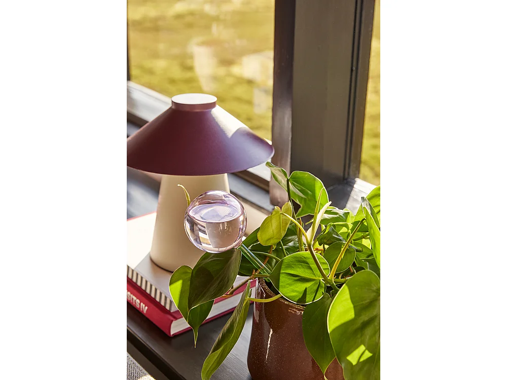 Hübsch Lampe de table Iron Sand/Burgundy CHIPPER