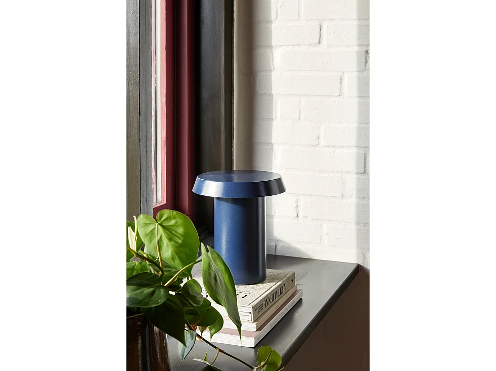 Hübsch Lampe de table Iron Bleu foncé KEEN
