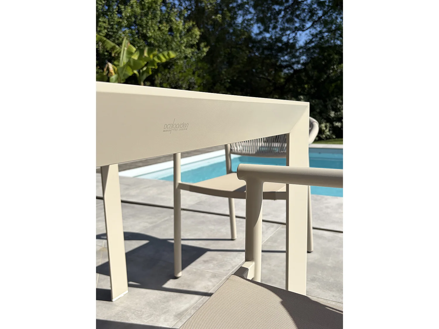 Ensemble repas de jardin 4 places en alu - TONGA