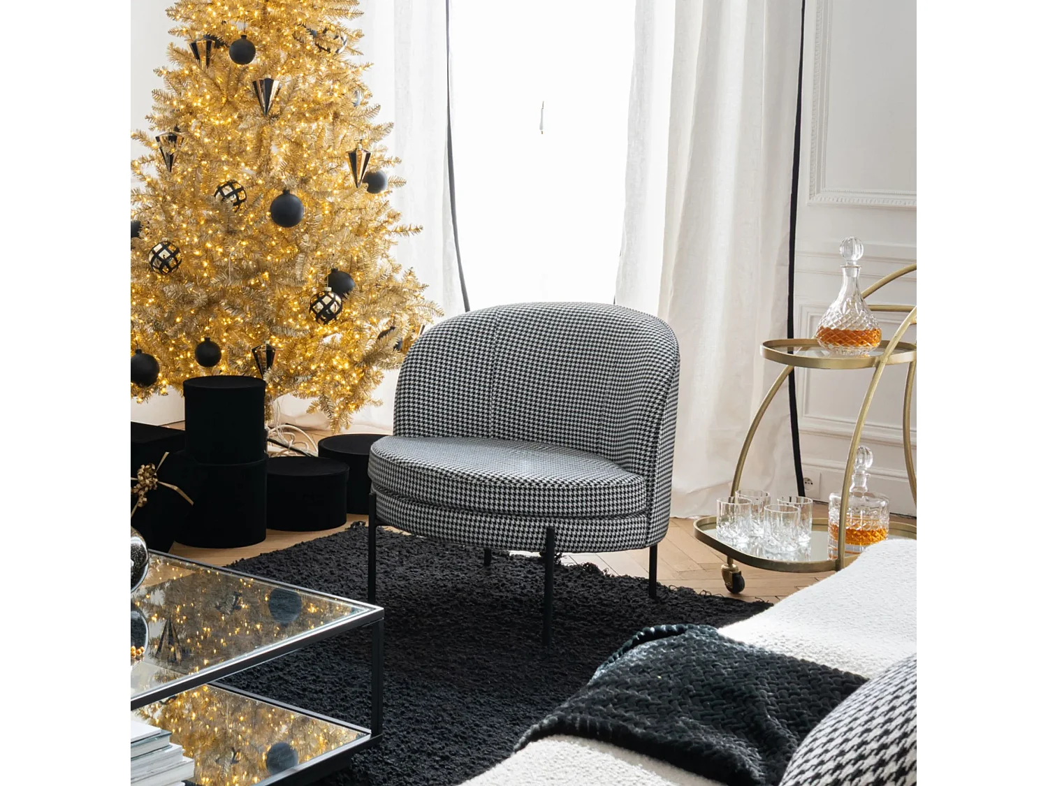 Fauteuil rond en tissu pied-de-poule noir et blanc - POULEA