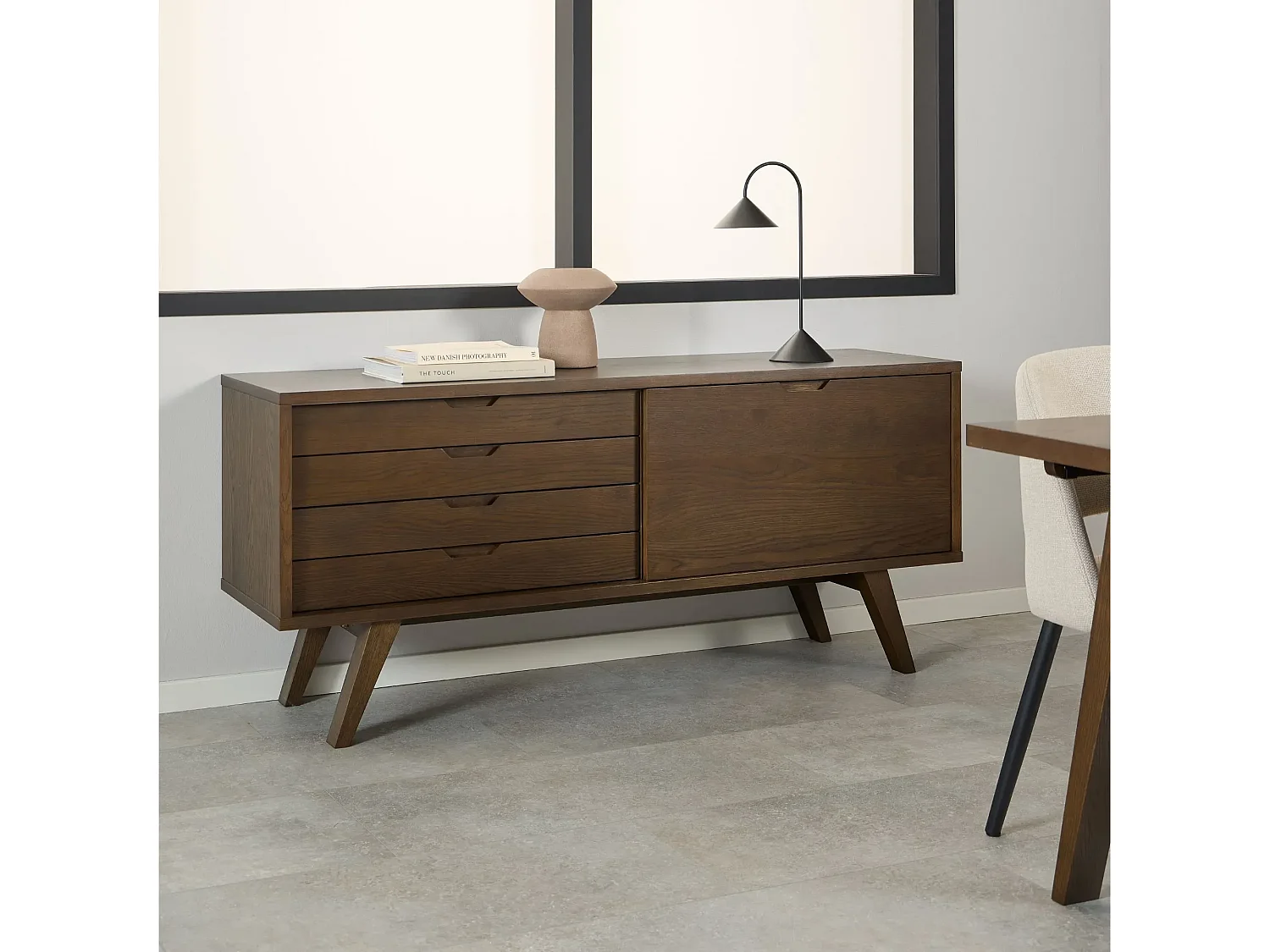 Buffet bas scandinave en chêne fumé 4 tiroirs 1 porte L160 - ALISIA