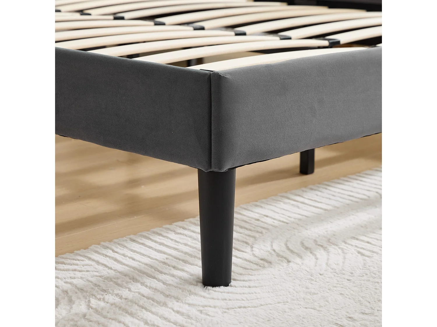 Lit adulte 140x200 cm avec tête de lit réglable, sommier à lattes en bois, en velours, gris, sans matelas