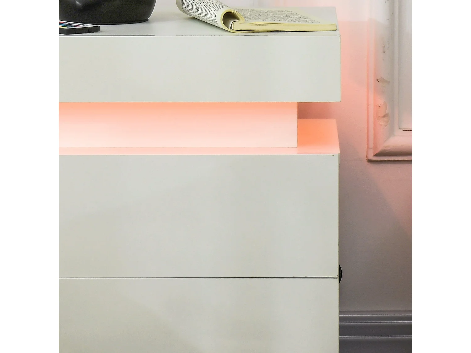 Nisu Set of 2 High Gloss White Bedside Tables with LED Lighting and 4 Drawers