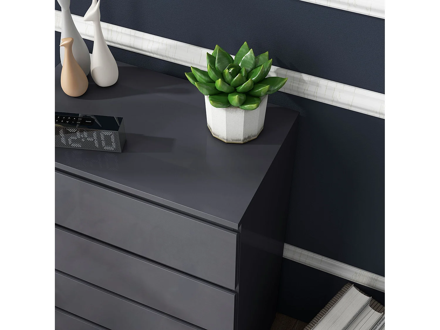 Valo Leha High Gloss Grey 4 Drawer Chest of Drawers with Modern Handleless Design