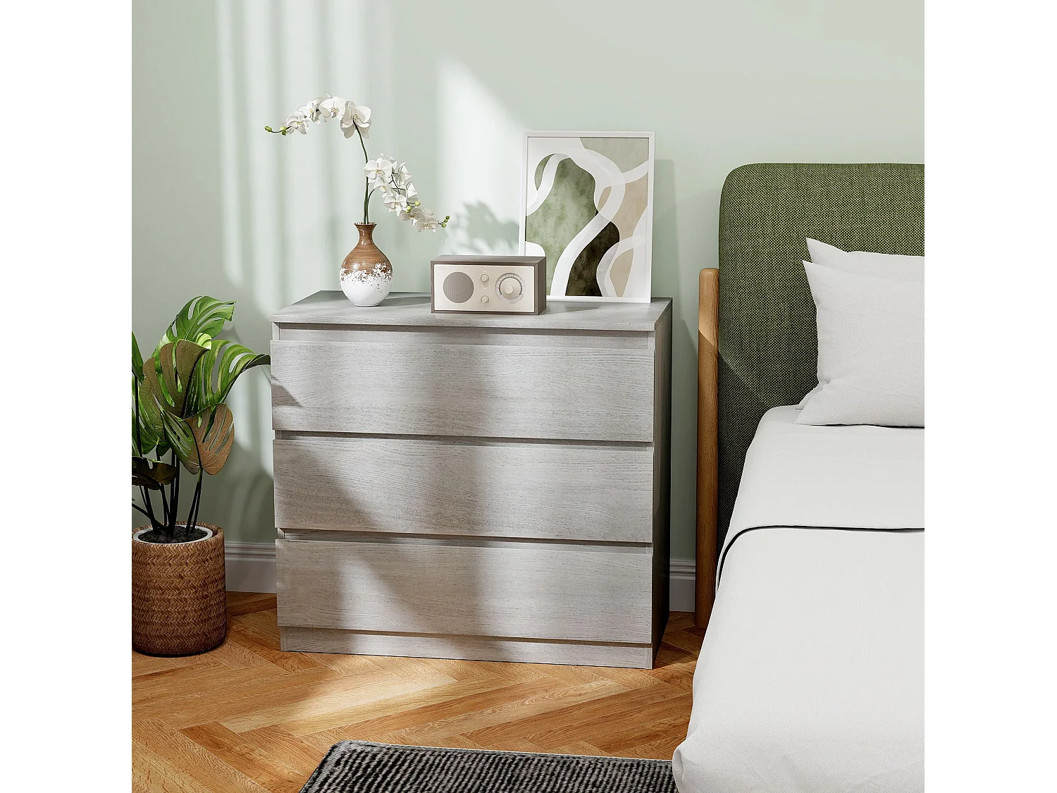 Grey Wood Effect 3 Drawer Chest of Drawers 80x39x73cm