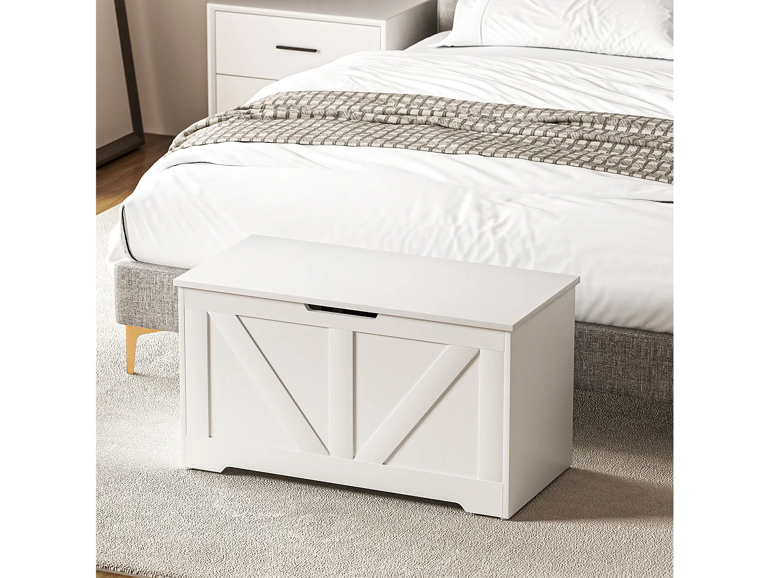 Kamari White Wood Effect Storage Chest 100 Litre Safety Hinges