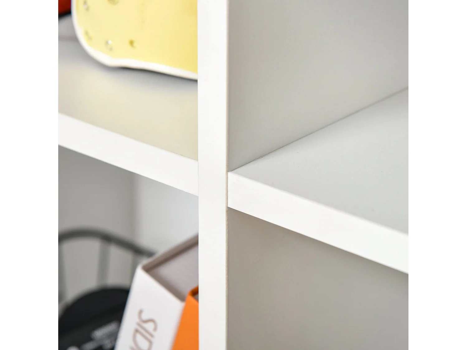Veniha Nozi 6 Cube White Wood Effect Storage Bookcase