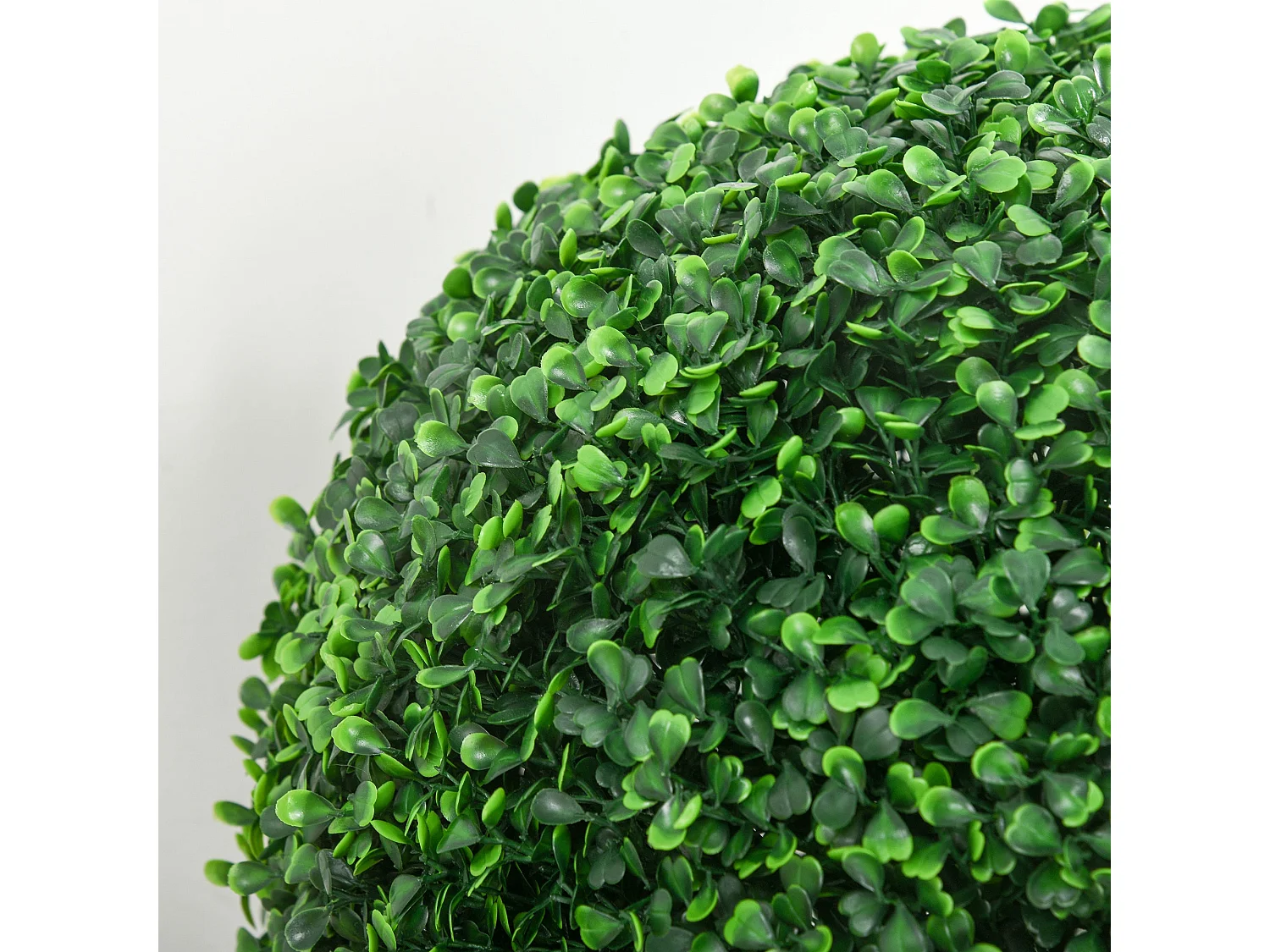 Tasa Halo Pair of Artificial Boxwood Ball Plants 40cm Green Finish