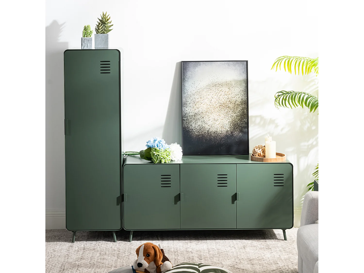 WALNUT - Armoire de rangement métallique 3 portes avec étagères intérieures et coins arrondis en vert