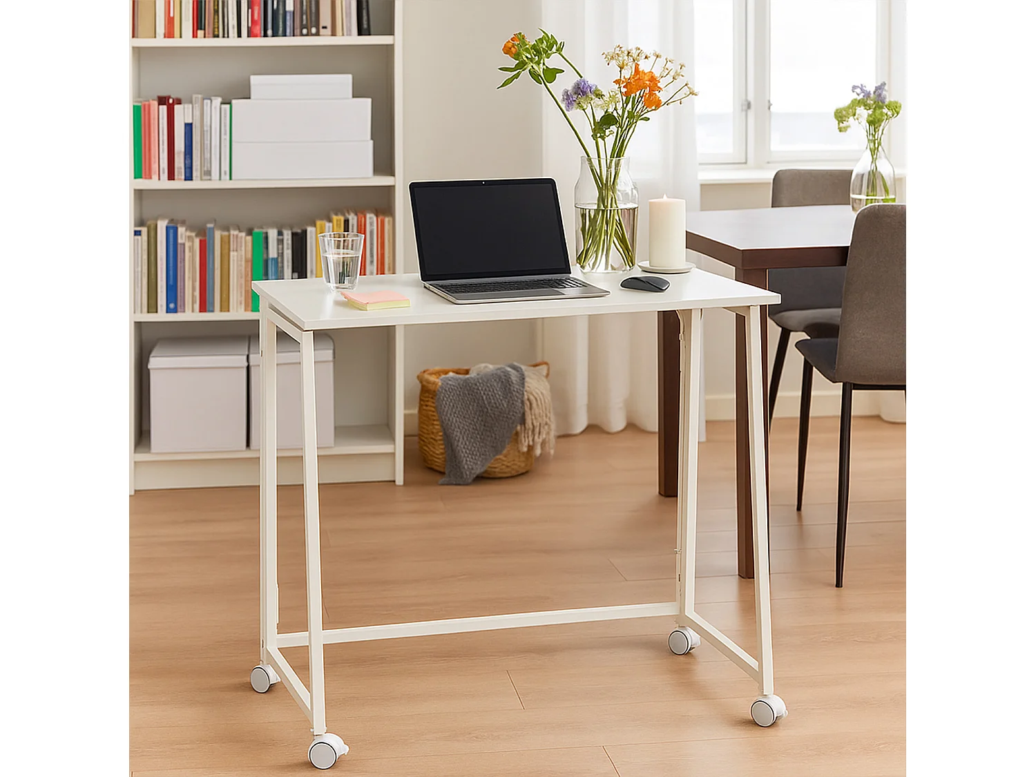 ASCOLI - Bureau pliable industriel avec plateau effet bois blanc et structure en métal blanc