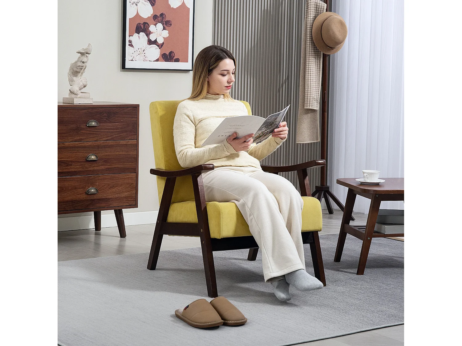 Surano Champagne Velvet Accent Armchair Nordic Design Solid Rubberwood Frame Deep Padded Seat