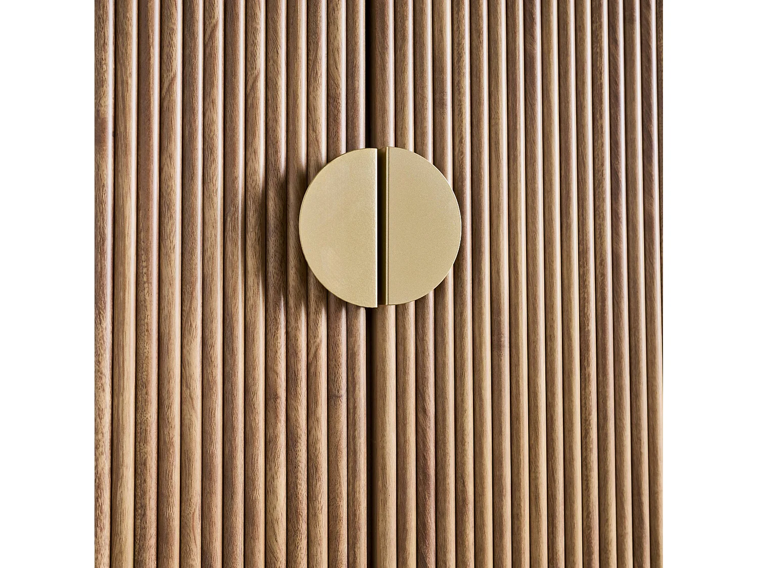 Armadio effetto legno di mango scanalato 2 ante