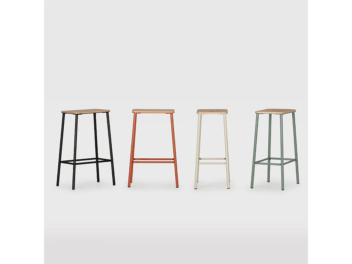 Lot de 2 tabourets de bar H65cm en bois naturel pied en métal noir - BAHIA