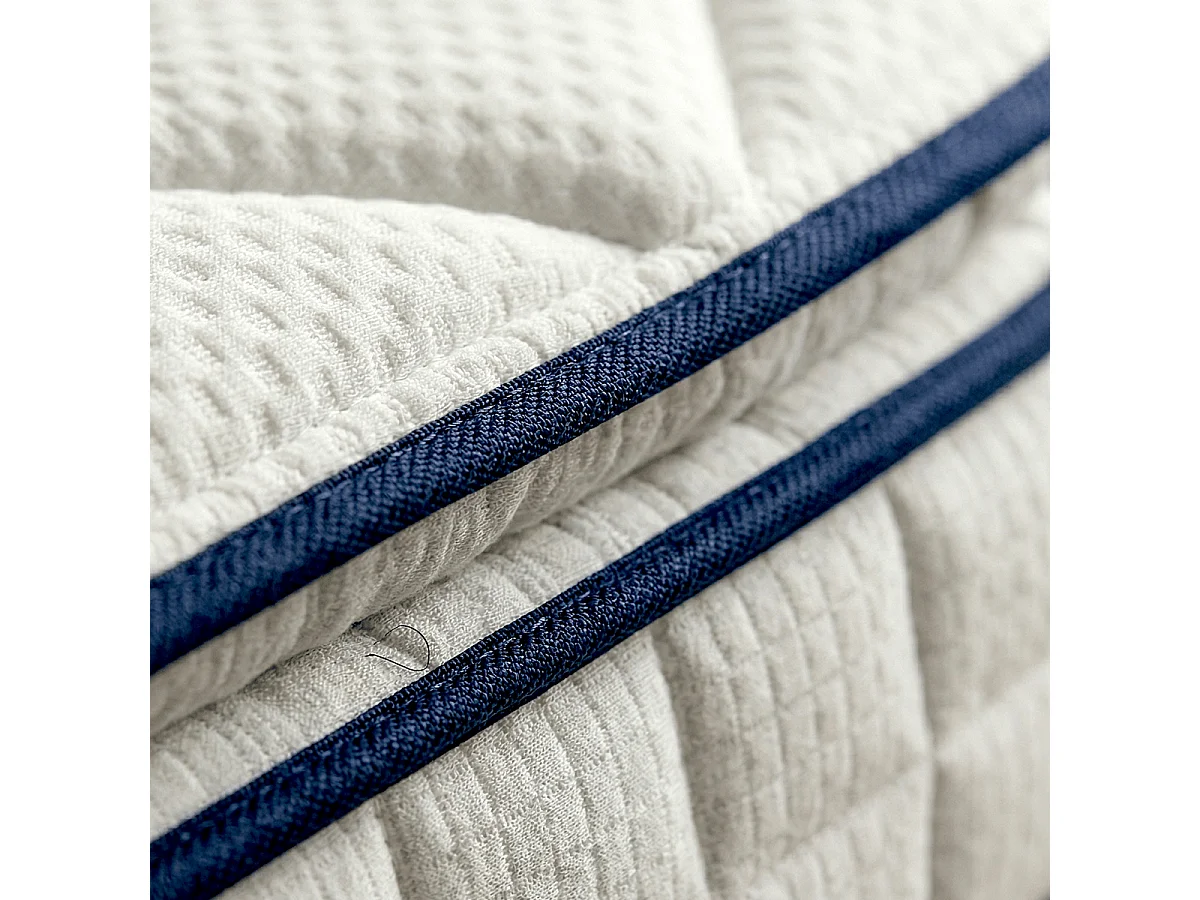 Matelas mousse 180x200 cm avec surmatelas intégré - 7 zones de confort - Confort Signature
