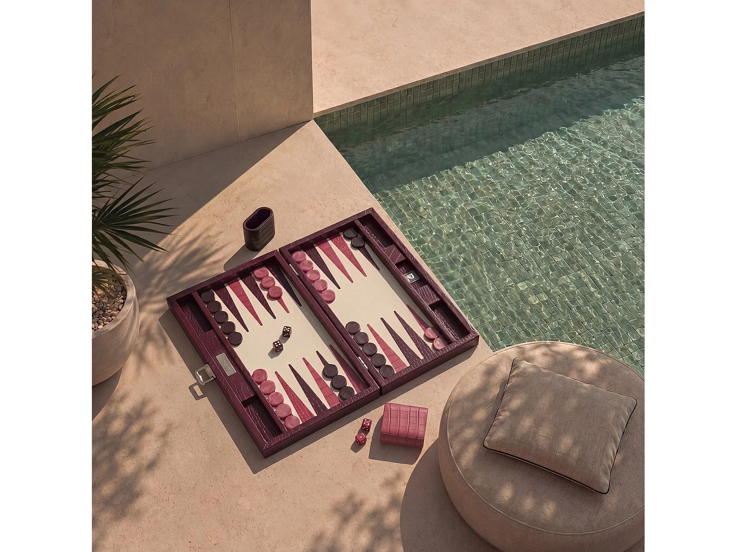 Backgammon - Medium BACKGAMMON en cuir prune