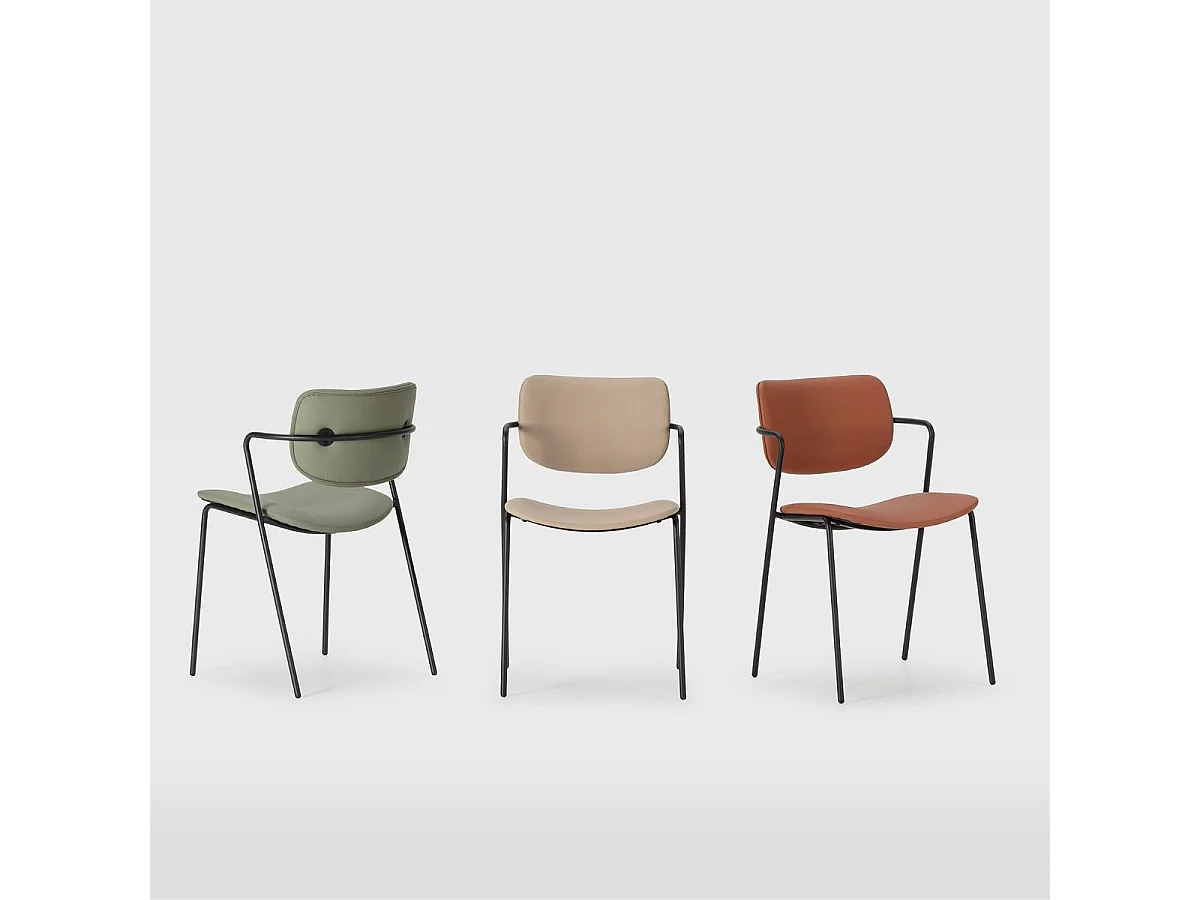 Lot de 2 chaises structure métal noir assise et dossier en PU brique - AKIMA