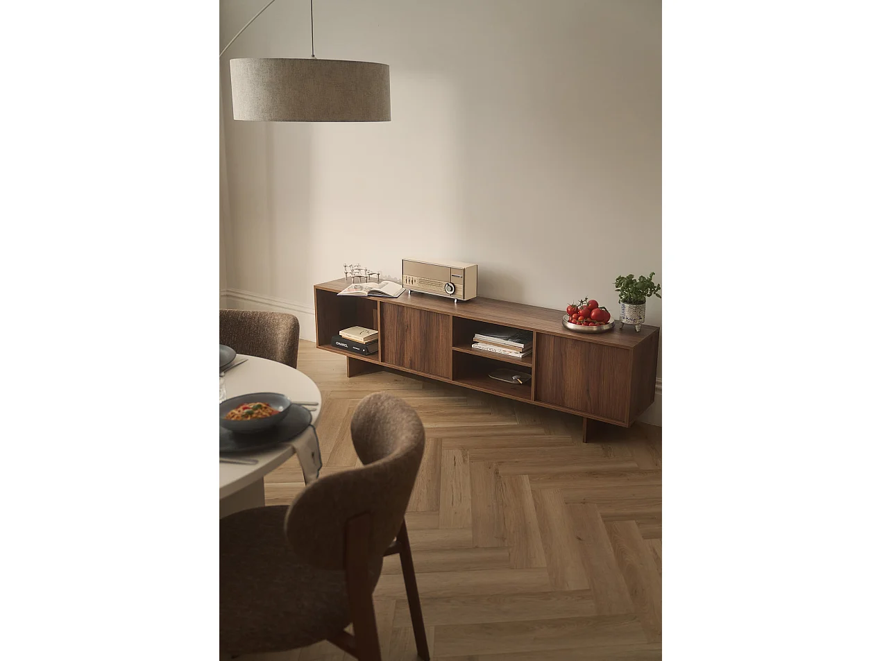 Meuble TV avec 2 portes et 3 niches - 200 cm - noyer warmia - SANVA