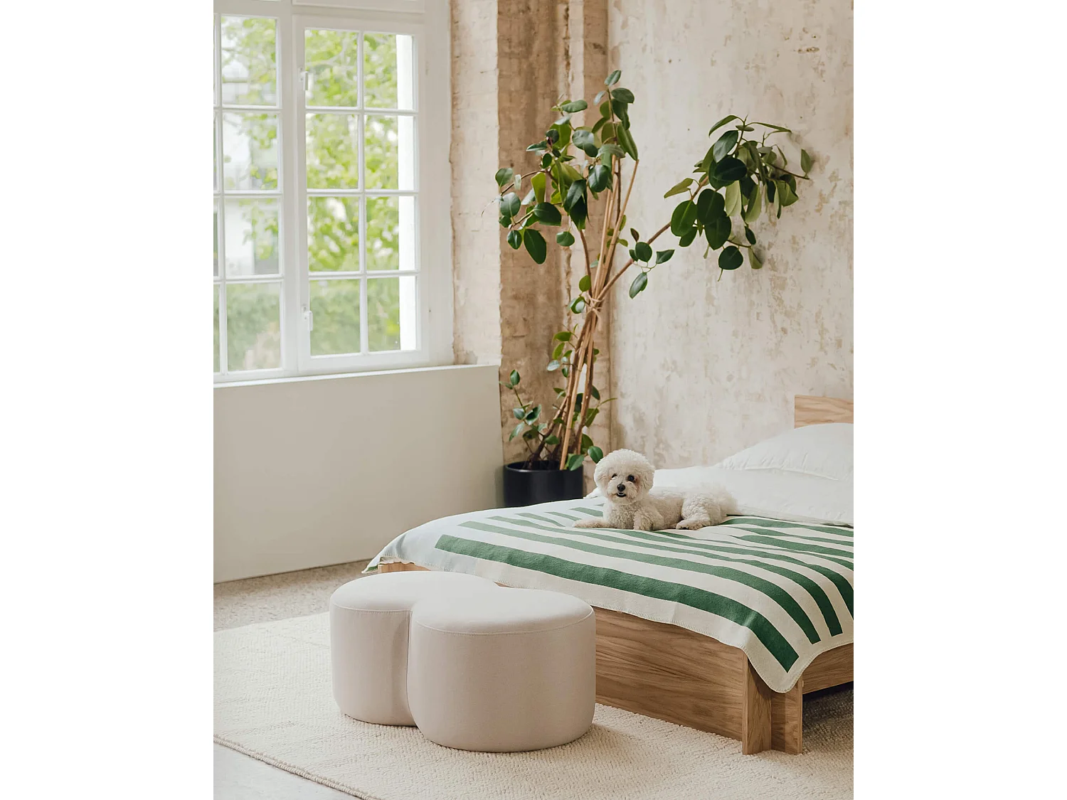 Pouf Umbo - pouf rond en polyester 100% moderne et polyvalent