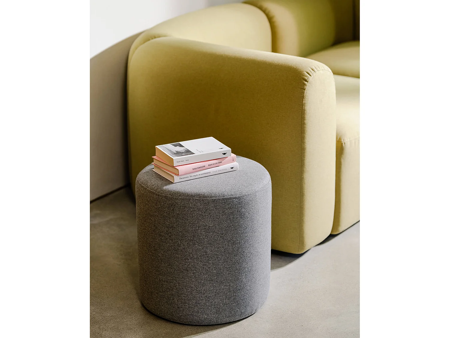 noo.ma Pouf Folk petit - carré 50x50x25 cm, minimaliste moderne