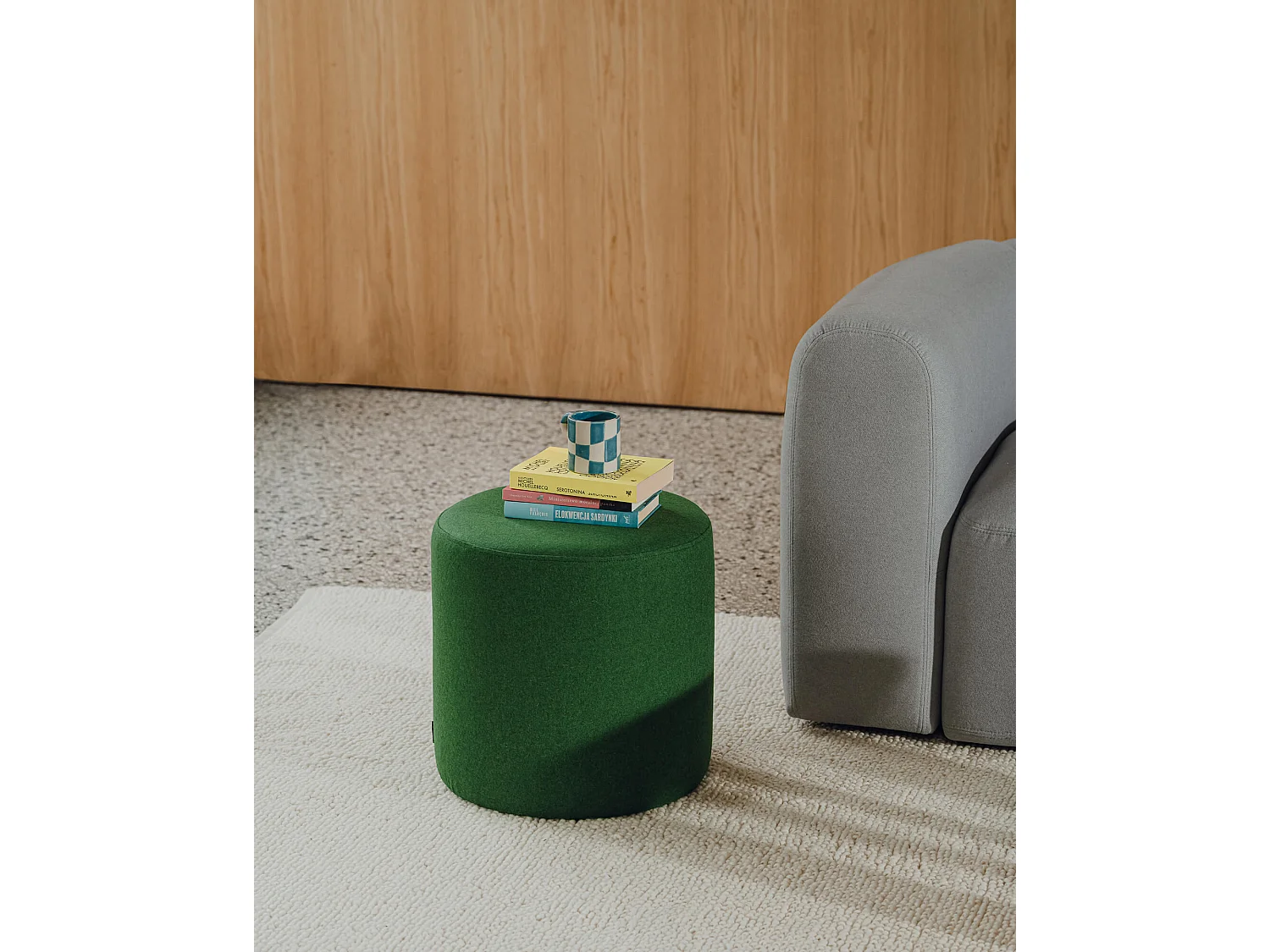 Pouf Folk grand - noo.ma, pouf carré minimaliste en tissu haute qualité 70x70x25 cm