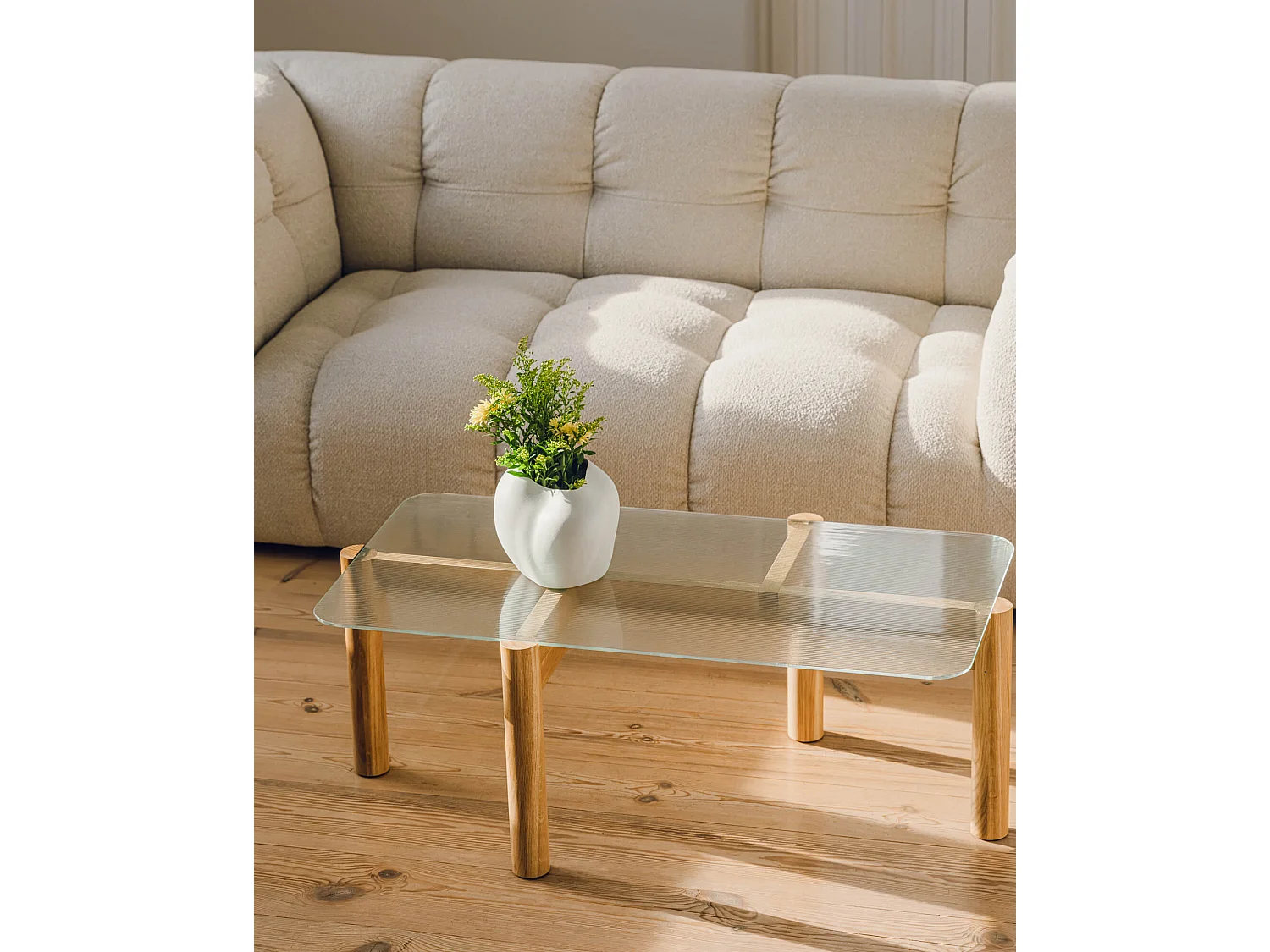 Table basse Kob noo.ma - plateau verre texturé et pieds bois massif