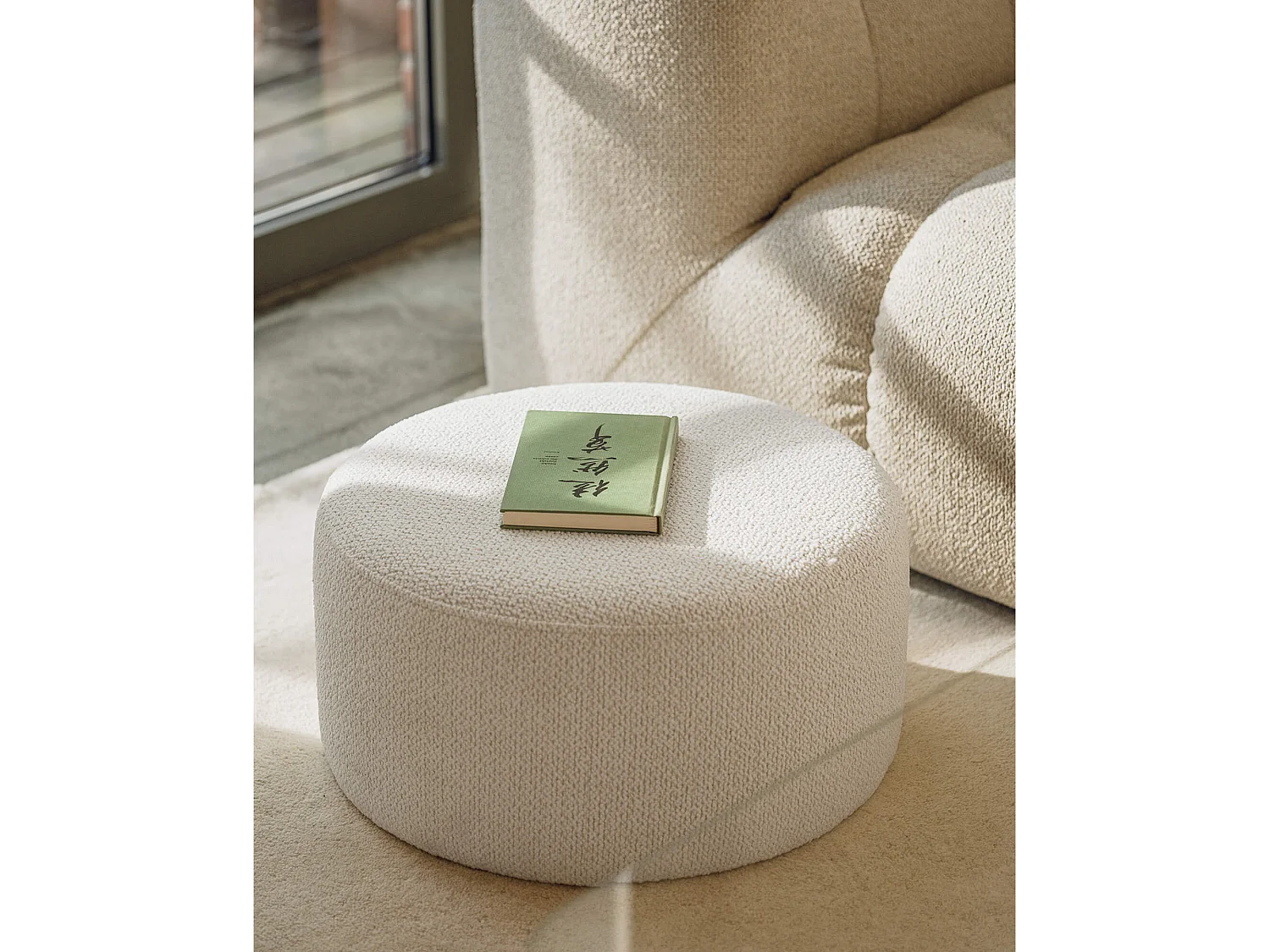 noo.ma Pouf Folk petit - carré 50x50x25 cm, minimaliste moderne